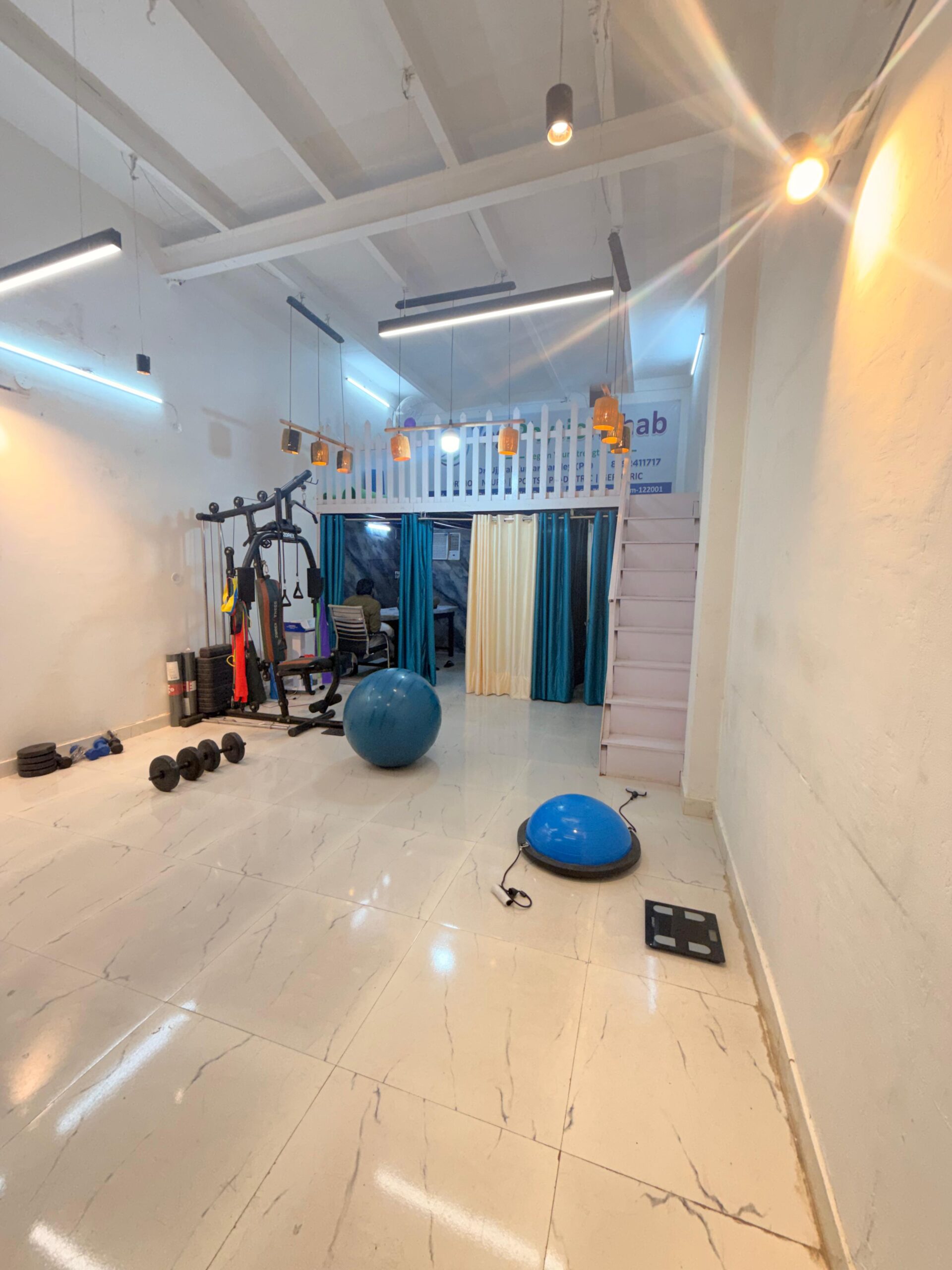 physiotherapy near me,physiotherapist in gurgaon home visit physiotherapist