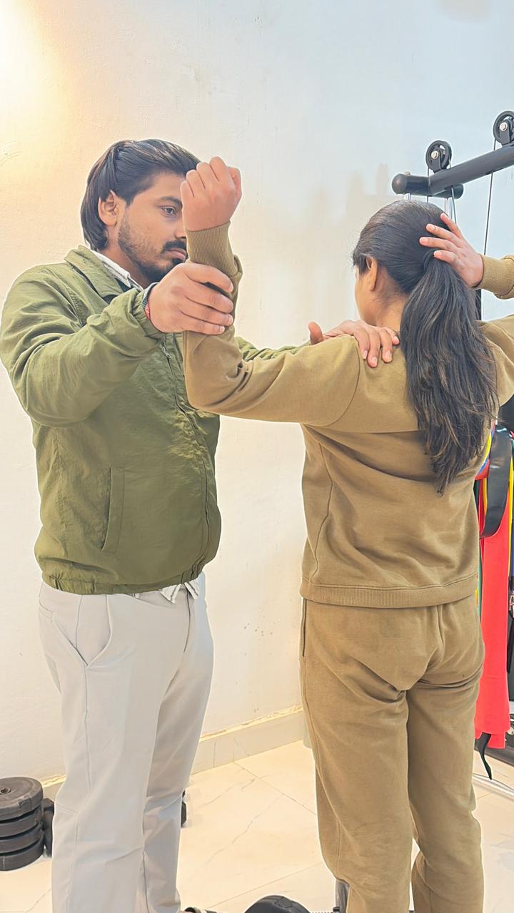 physiotherapy near me,physiotherapist in gurgaon home visit physiotherapist