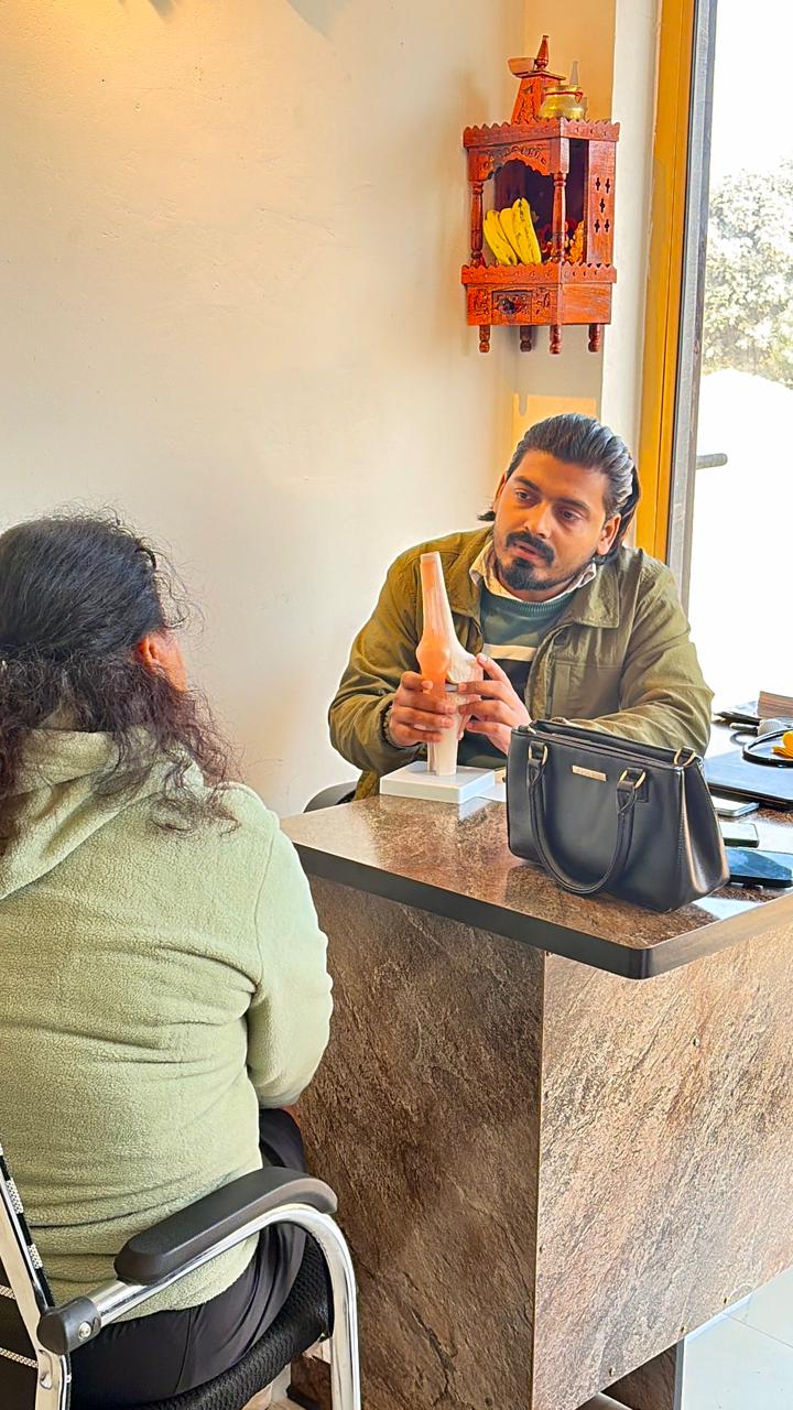 physiotherapy near me,physiotherapist in gurgaon home visit physiotherapist