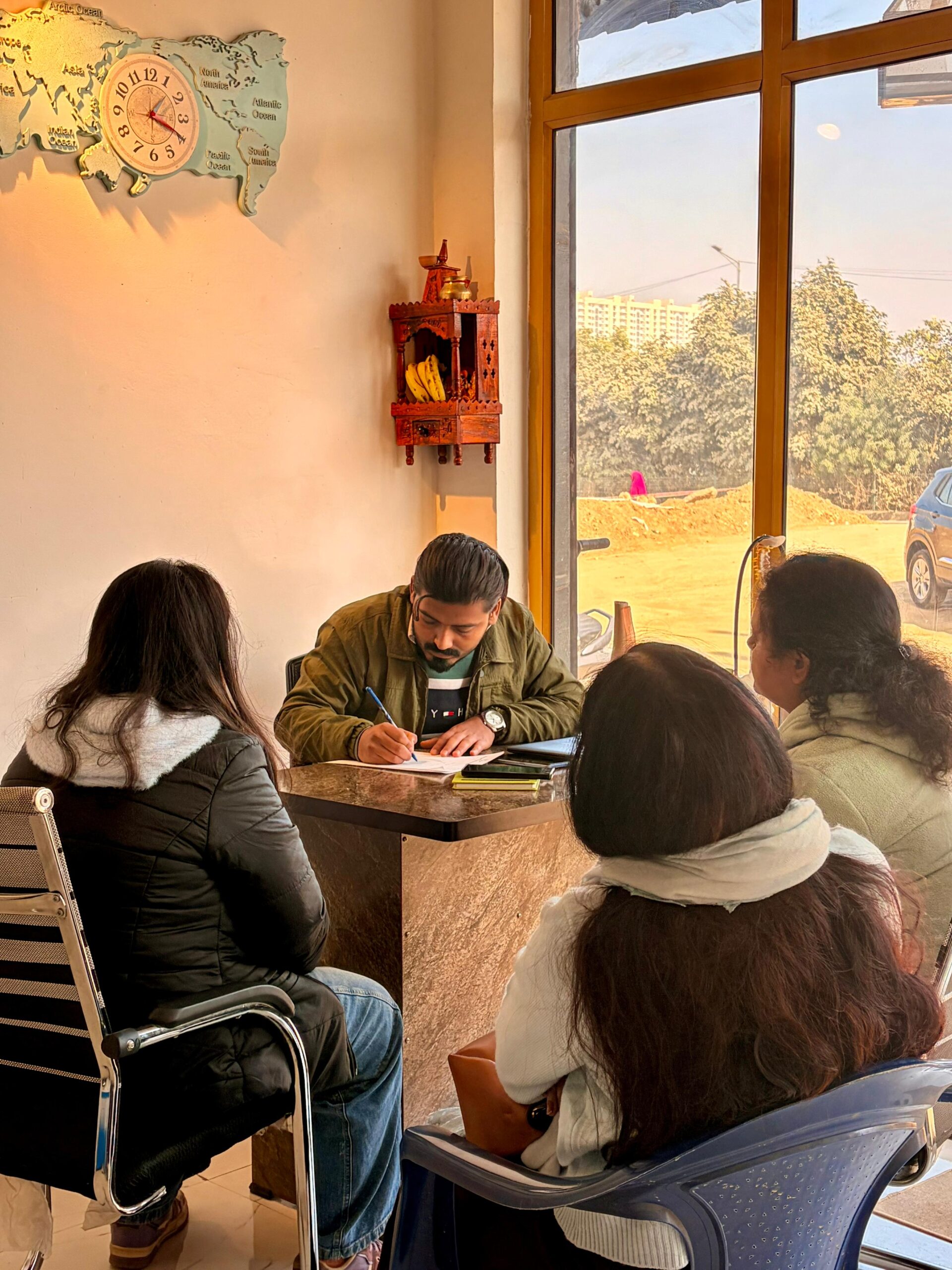 physiotherapy near me,physiotherapist in gurgaon home visit physiotherapist